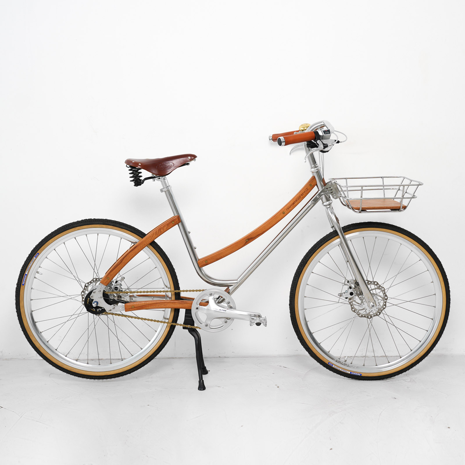 Vintage-Fahrrad AOI Craftman Low Crossbar 26″ – Handmade *NEU